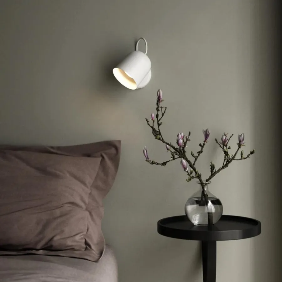 New DFTP Angle vegglampe med USB - Hvit