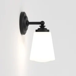 Hot Astro Lighting Anton vegglampe for baderom IP44