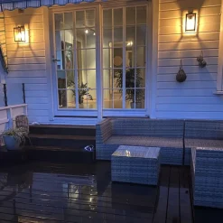Discount Aneta Lighting Arendal vegglampe utendørs ned IP44 - Svart