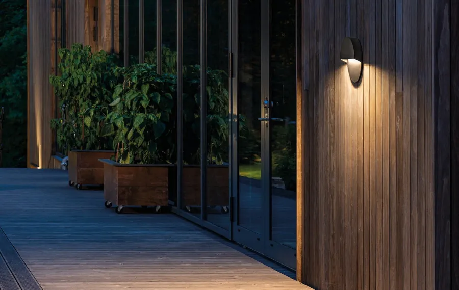 Outlet Sg Armaturen As Arlon round vegglampe utendørs 10W 2700 Kelvin IK10 IP65 - Dimbar Svart