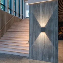Best Sg Armaturen As Artes Midi vegglampe opp/ned utendørs 32W 3000K Dimbar Svart