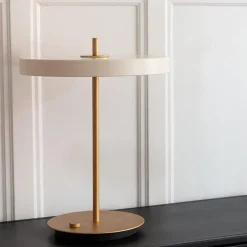Online Umage Asteria bordlampe