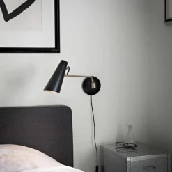 New Northern Birdy vegglampe swing