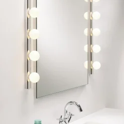 Clearance Astro Lighting Cabaret 5 vegglampe for baderom IP44