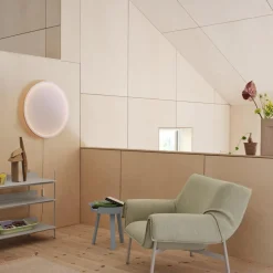 MUUTO Calm Ø68 vegglampe Hvit/oransje