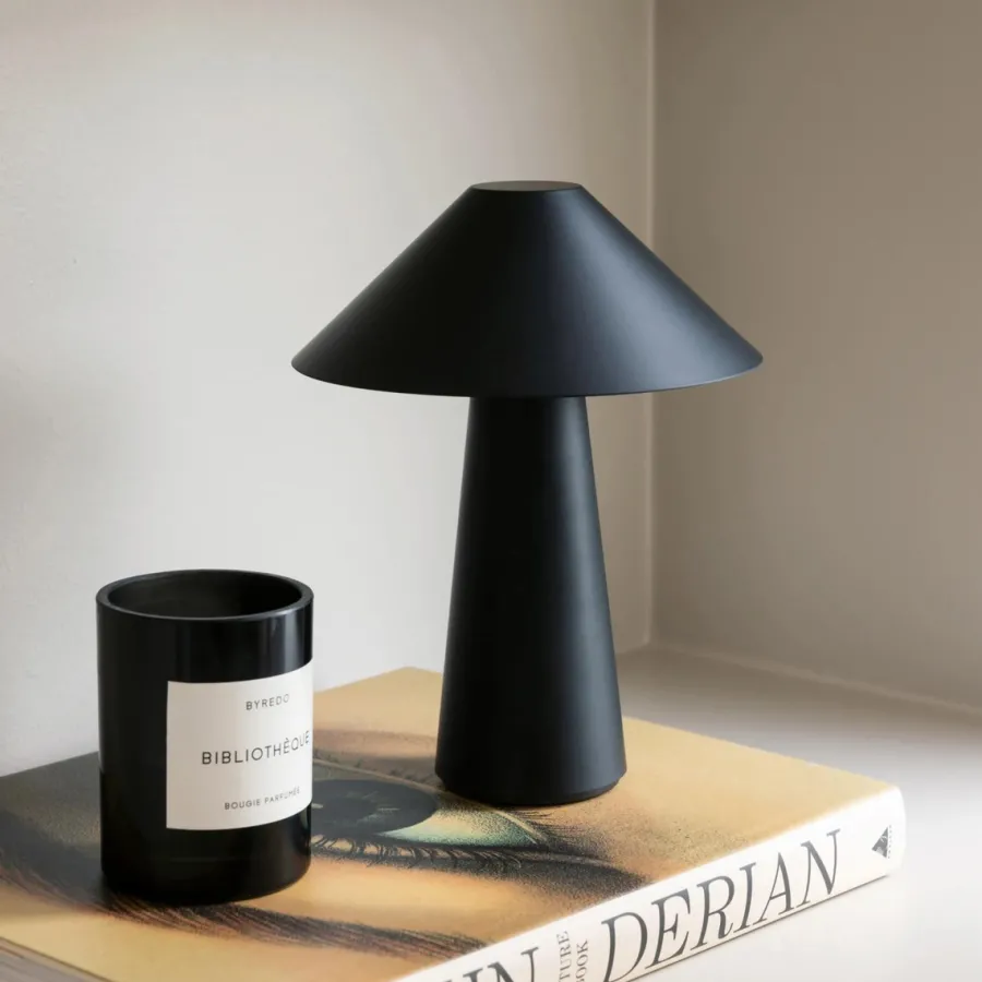 Clearance Globen Lighting Cannes oppladbar bordlampe Burgunder
