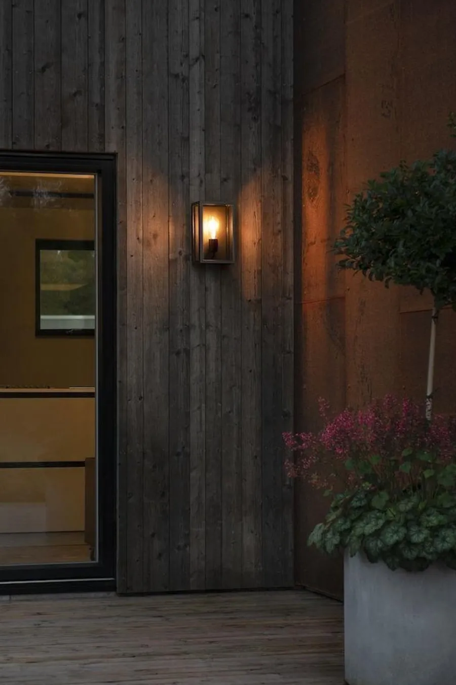 Sale Konstsmide Carpi vegglampe utendørs IP44 - Svart/Klart glass Svart / Klar