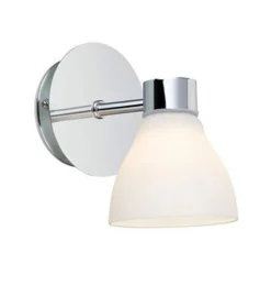 Marksløjd Cassis vegglampe IP44 - Krom/opalhvit - Krom / Opal