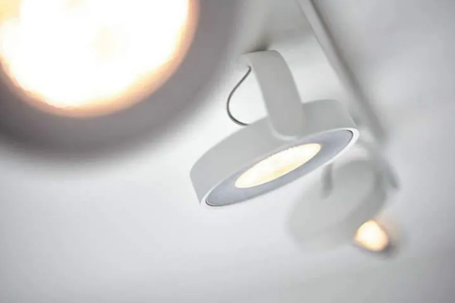 Clearance Philips Clockwork myLiving spotskinne warm glow Hvit