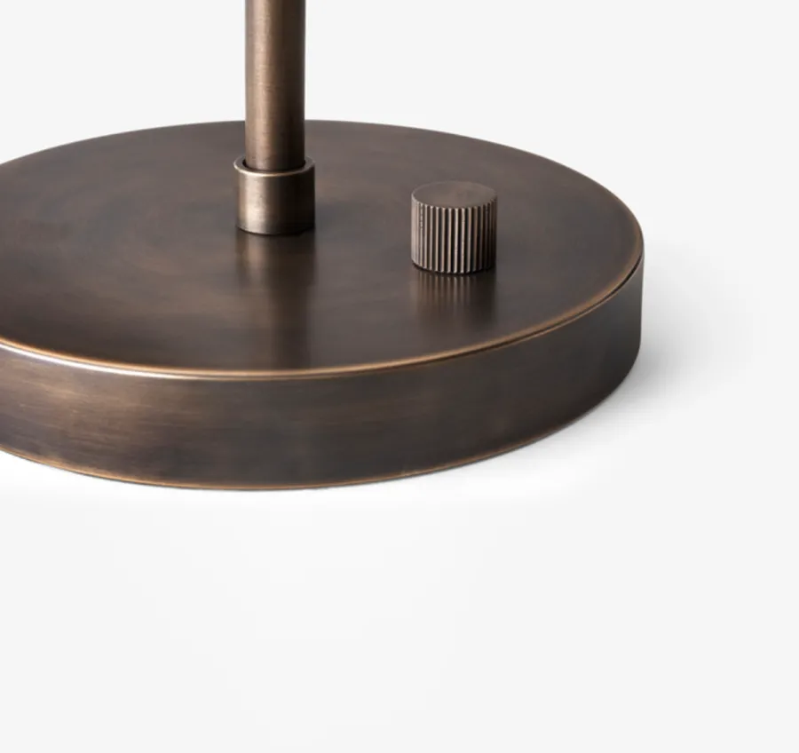 Hot &Tradition Copenhagen bordlampe SC13 Bronse