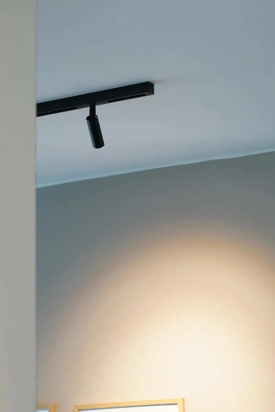 Best Antidark Designline slim micro 4,9W 2700 Kelvin enkel spot - Dimbar