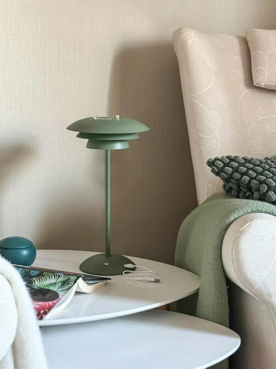 Aneta Lighting Epsilon oppladbar bordlampe
