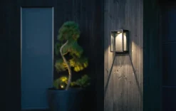 Outlet Sg Armaturen As Fagernes mini utendørs vegglampe 9W IP44 dimbar - Svart