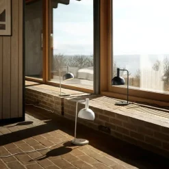 Hot Louis Poulsen FJ Elements bordlampe