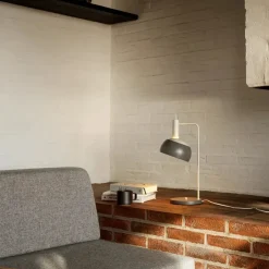 Hot Louis Poulsen FJ Elements bordlampe