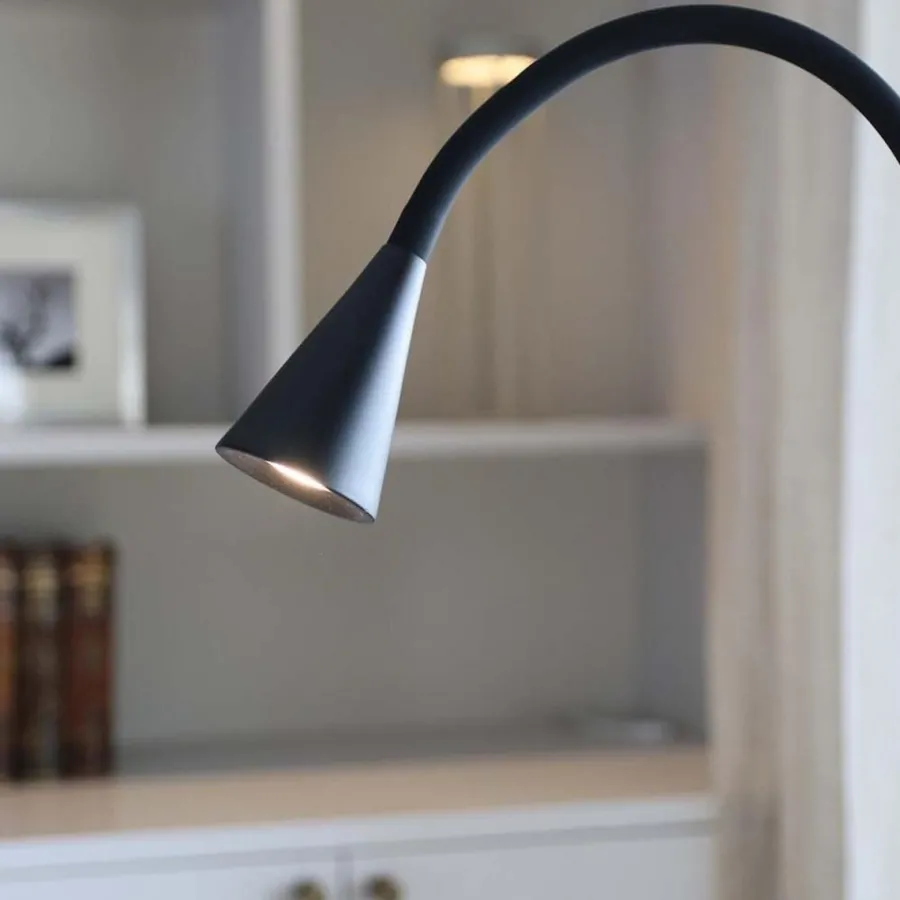 Outlet Luminor Flex gulvlampe