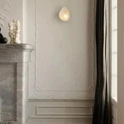 New Nuura Florii vegglampe Bronse/Hvit