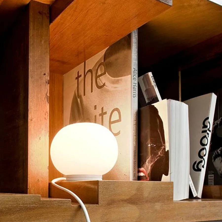 Discount Flos Mini Glo-Ball bordlampe 11cm med Av/På-bryter Opal