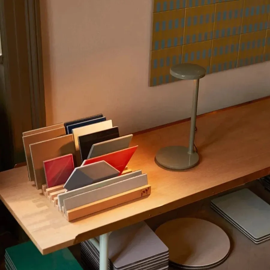 Online Flos Oblique bordlampe