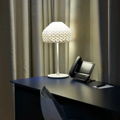 New Flos Tatou bordlampe T1 - Hvit