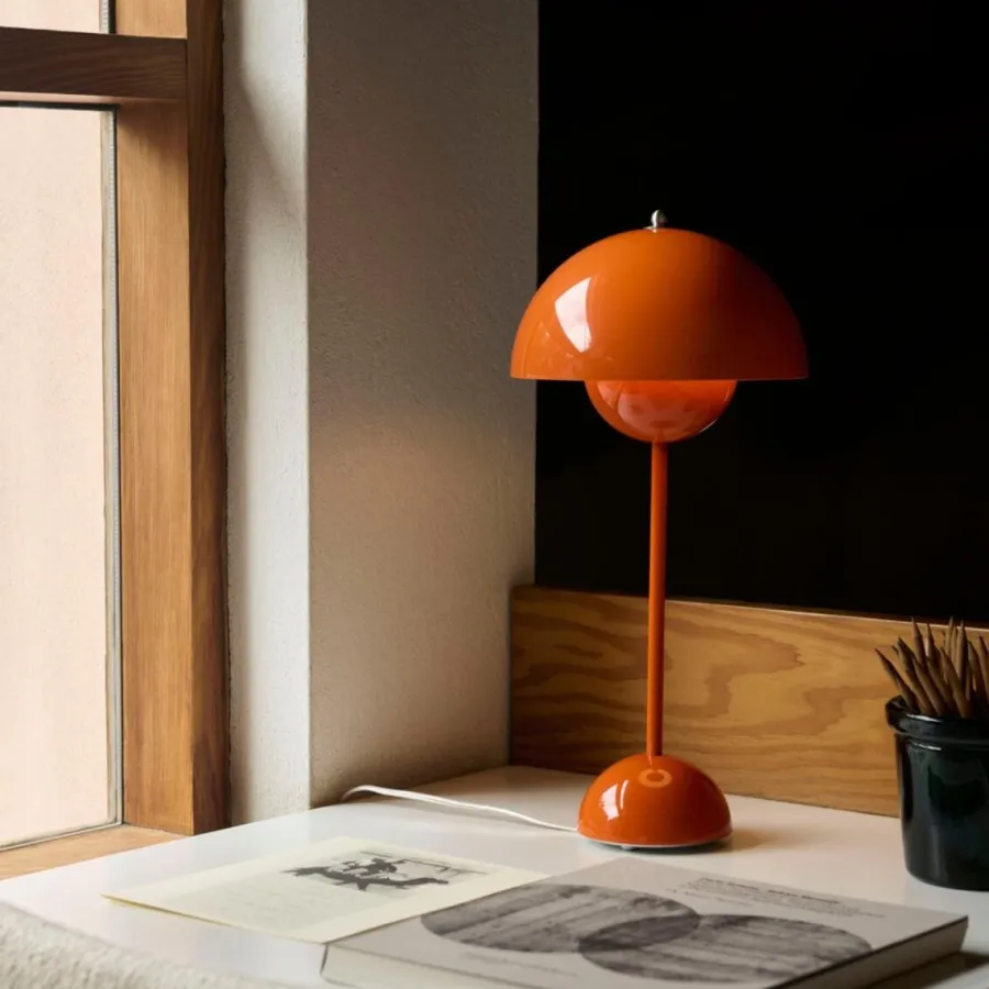 Hot &Tradition Flowerpot VP3 bordlampe