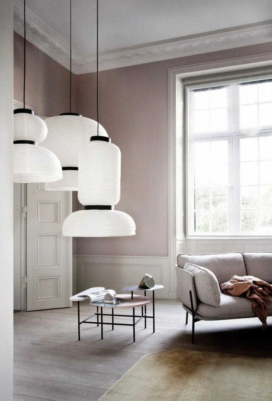 Discount &Tradition Formakami JH4 taklampe Hvit