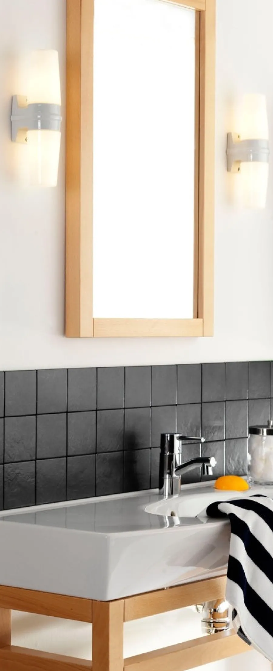 New Ifø Electric Ifø Bernadotte dobbel vegglampe IP20 - Hvit