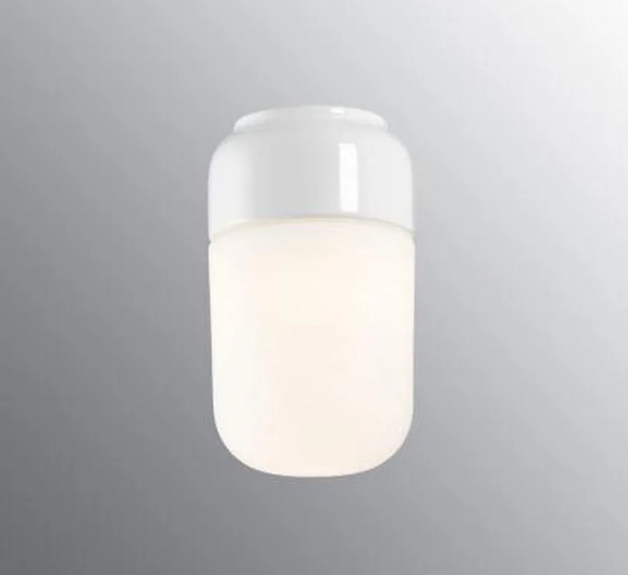 Outlet Ifø Electric Ifø Ohm 100/170 tak/vegg 8W led dimbar IP44 - /Opal glass Hvit
