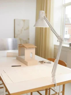 Nielsen Light Jensen bordlampe m/bordklemme og veggfeste - Hvit