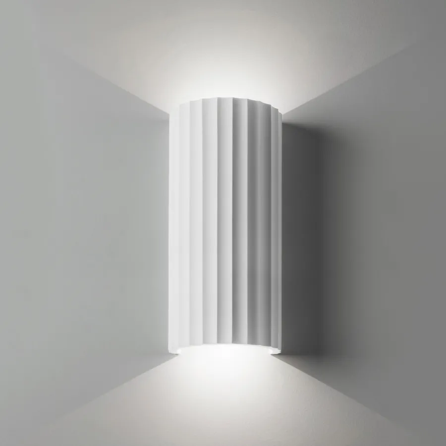 Hot Astro Lighting Kymi 300 vegglampe Hvit