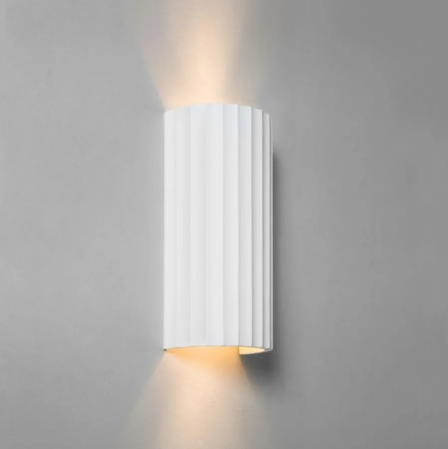 Hot Astro Lighting Kymi 300 vegglampe Hvit