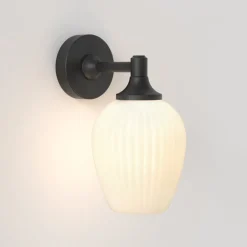 Best Astro Lighting Liberty vegglampe for baderom IP44