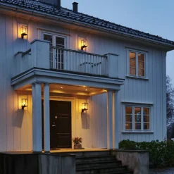 Online Norlys Lofoten 1939 opp vegglampe Svart