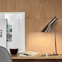Outlet Louis Poulsen AJ bordlampe