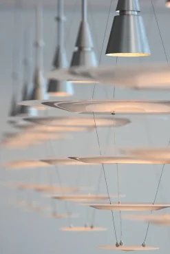 Outlet Louis Poulsen Enigma taklampe Ø54