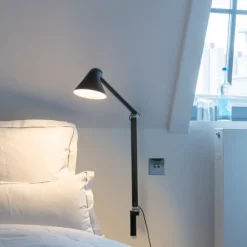 Hot Louis Poulsen NJP lang vegglampe