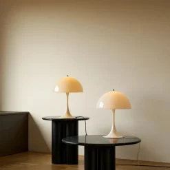 Online Louis Poulsen Panthella 320 V2 bordlampe