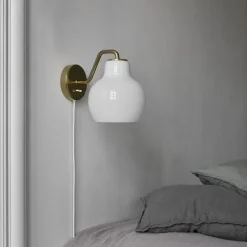 Online Louis Poulsen VL Ring Crown Vegglampe Messing / Opal