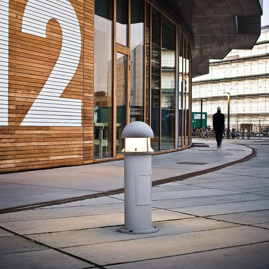 Sale Louis Poulsen Waterfront Pullert mast for nedgraving