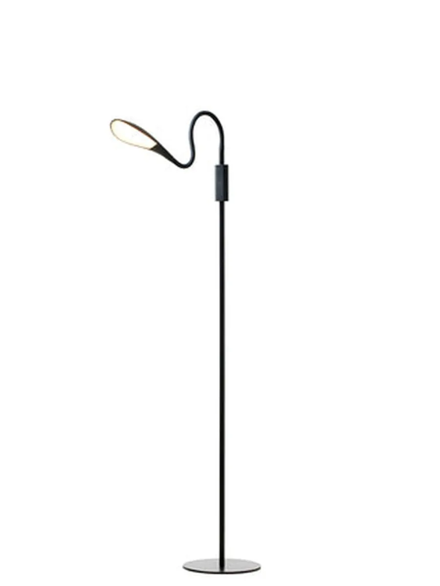 Hot Nielsen Light Mamba gulvlampe 5,5W 3000K 3 step dim - Svart