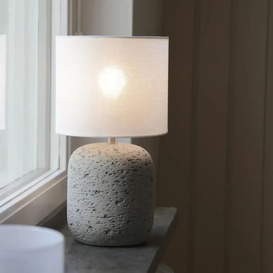 Outlet Marksløjd Montagna bordlampe 32 Hvit/grå