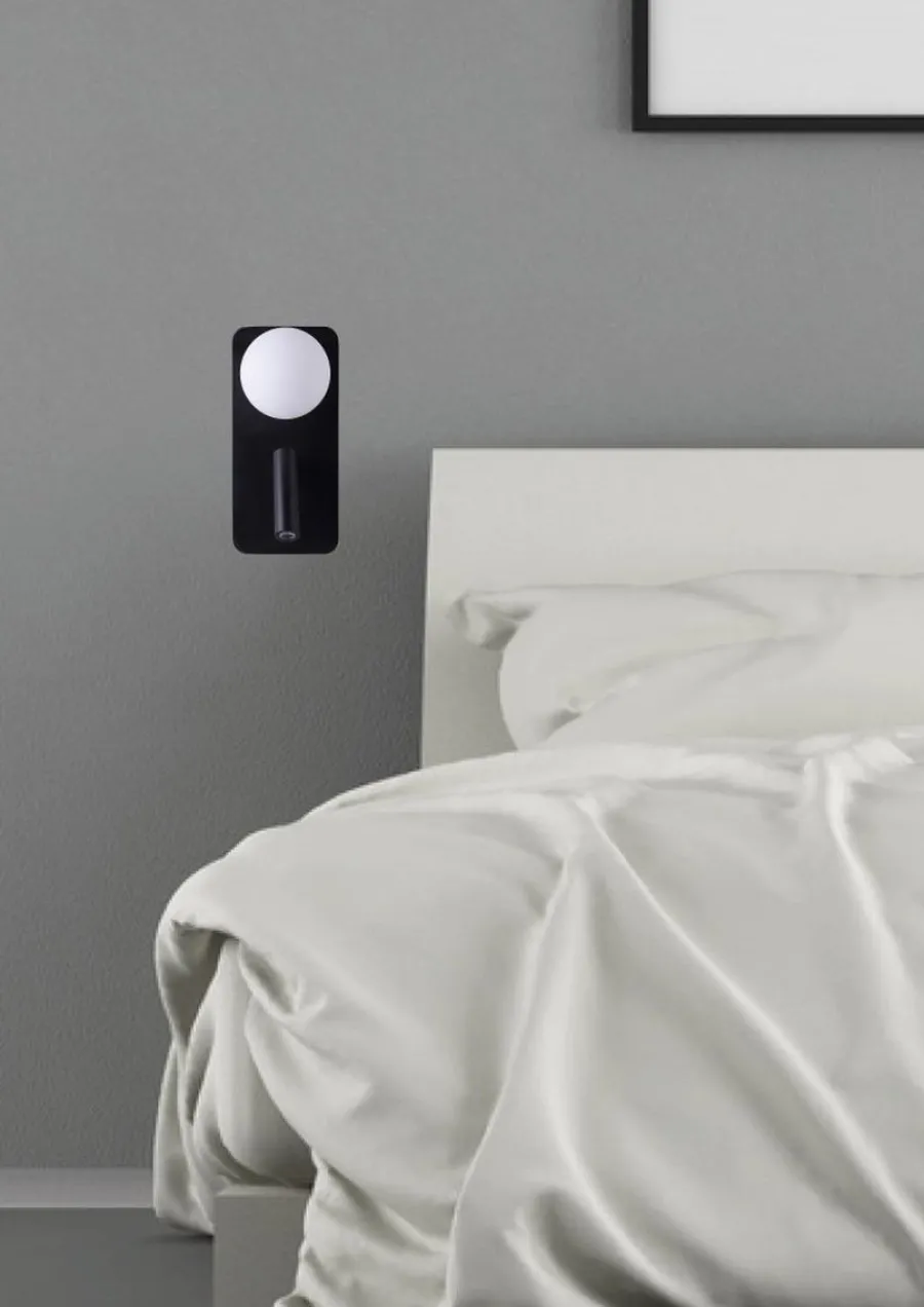 Outlet NorDesign Mooni vegglampe USB - Svart