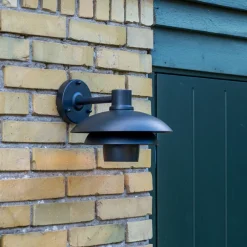 Online Dyberg Larsen Morph D24 utendørs vegglampe IP44