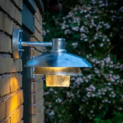 Online Dyberg Larsen Morph D24 utendørs vegglampe IP44