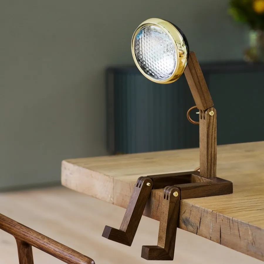 Outlet Piffany Copenhagen Mr. Wattson bordlampe, Limited Edition - Svart og messing Brun / Messing