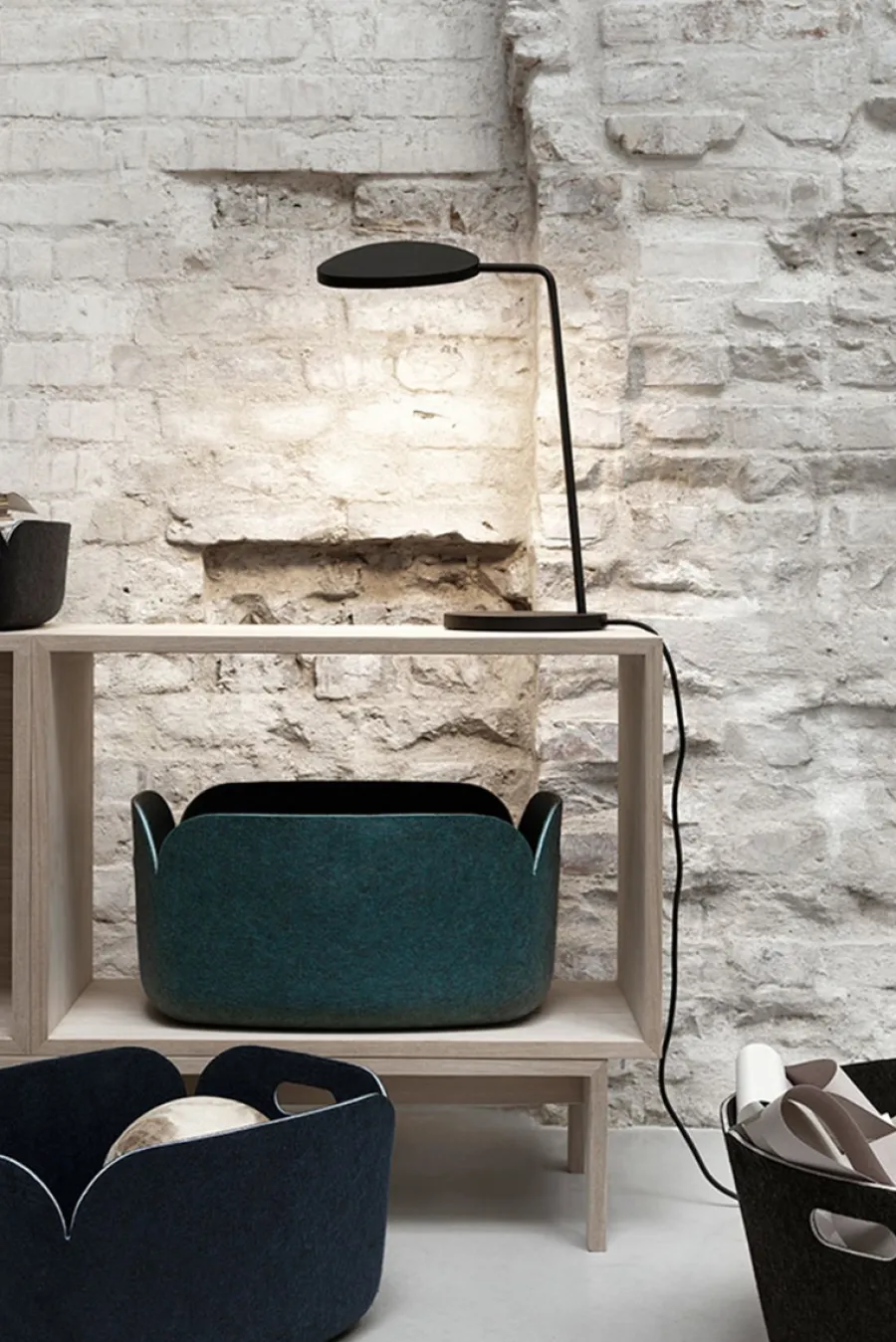 Hot MUUTO Leaf bordlampe Rød