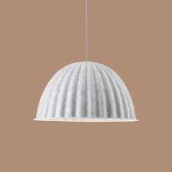 MUUTO Under the Bell takpendel 55cm Svart
