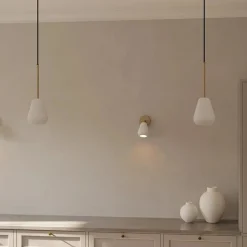New Nuura Anoli spot takpendel