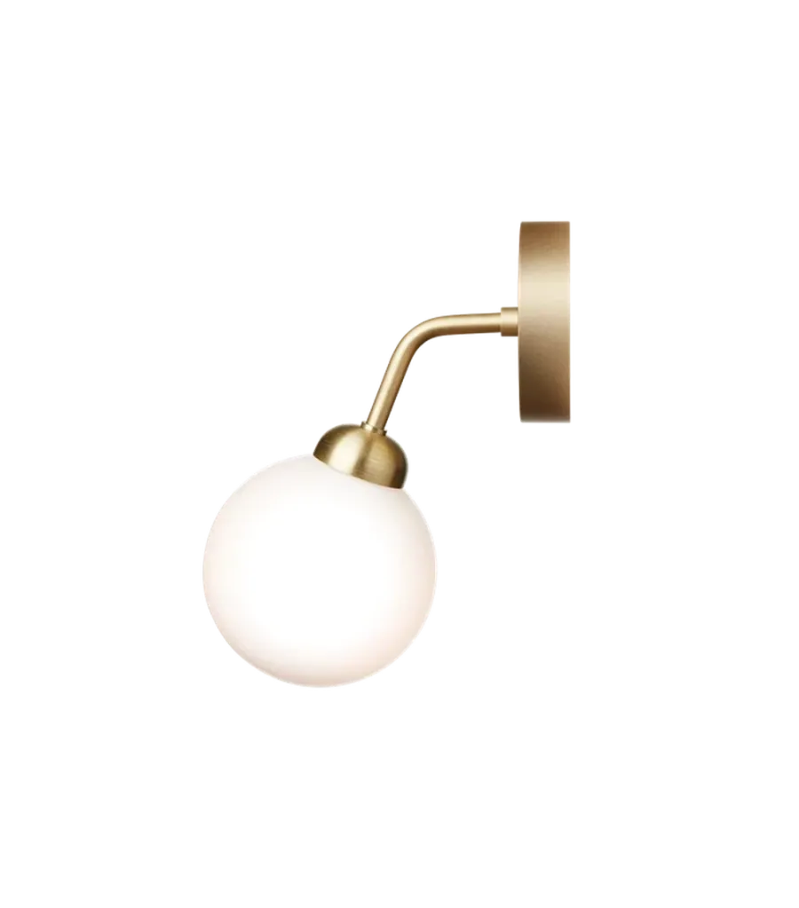 Hot Nuura Apiales vegglampe - messing/Opal Messing / Opal