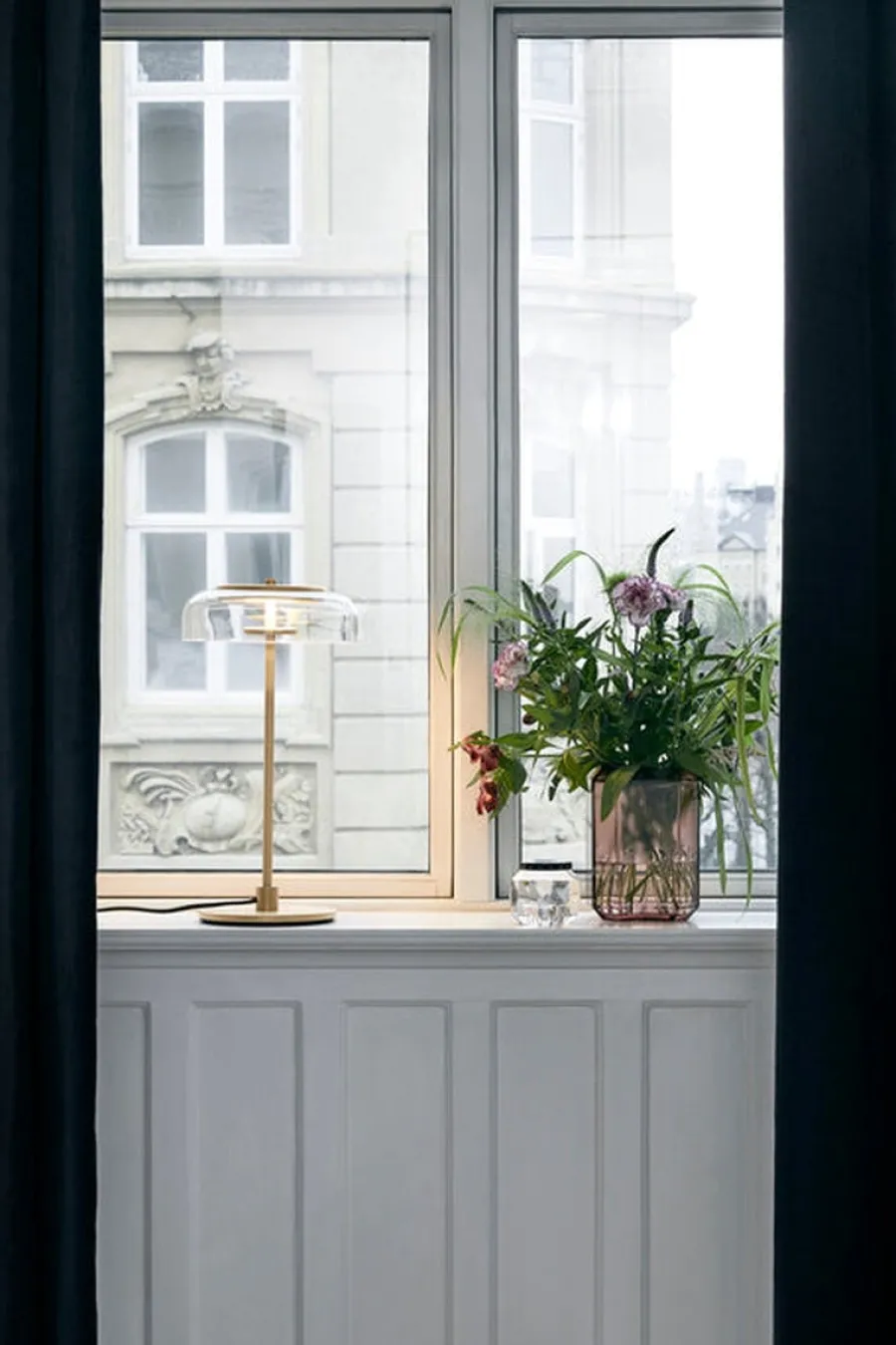 Clearance Nuura Blossi bordlampe Messing / Klar
